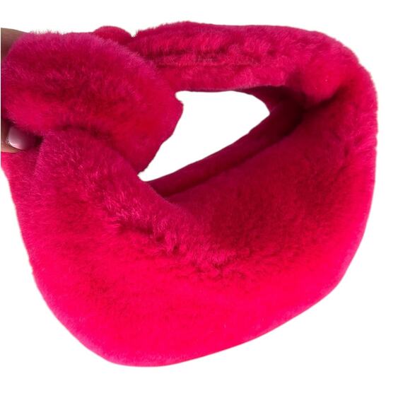 Bottega Veneta Shearling Mini Jodie Bag in Lollipop & Gold - Picture 11 of 15